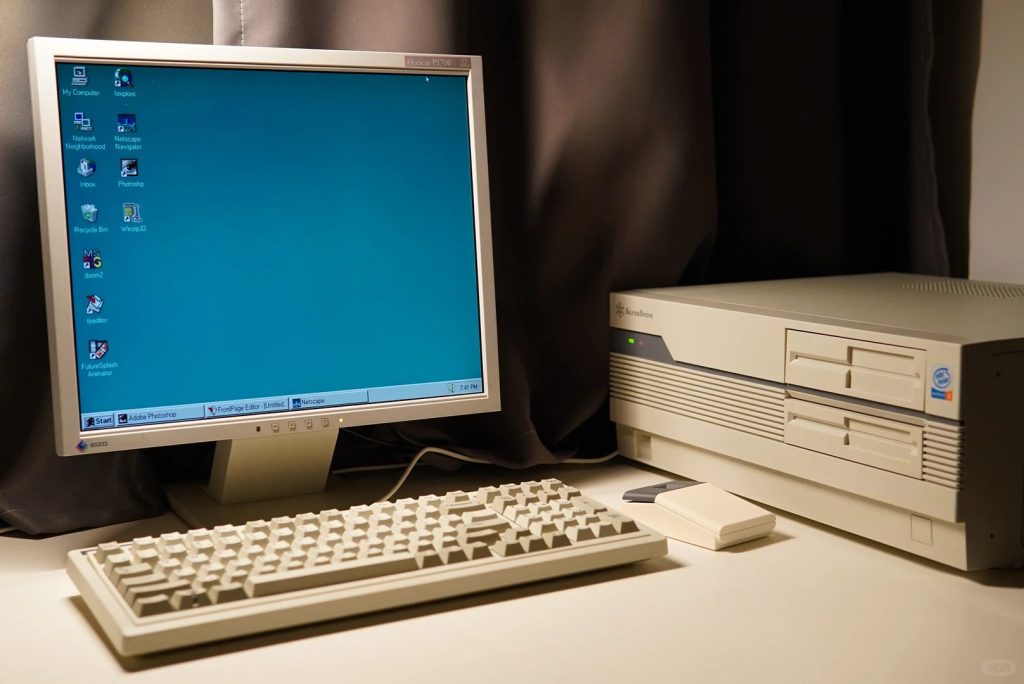 case-retro-flp01-sliverstone