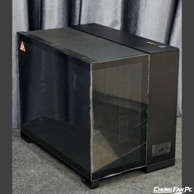 iCUE-LINK-2500X-Black-Glass-1