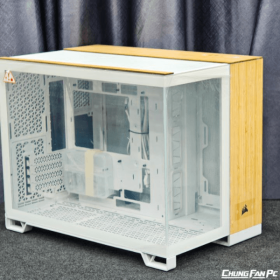 iCUE-LINK-2500X-White_Bamboo-Wood-Glass-4